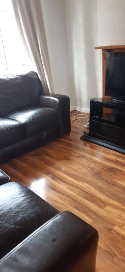Our Guests Are Royal Διαμέρισμα Wellingborough Εξωτερικό φωτογραφία
